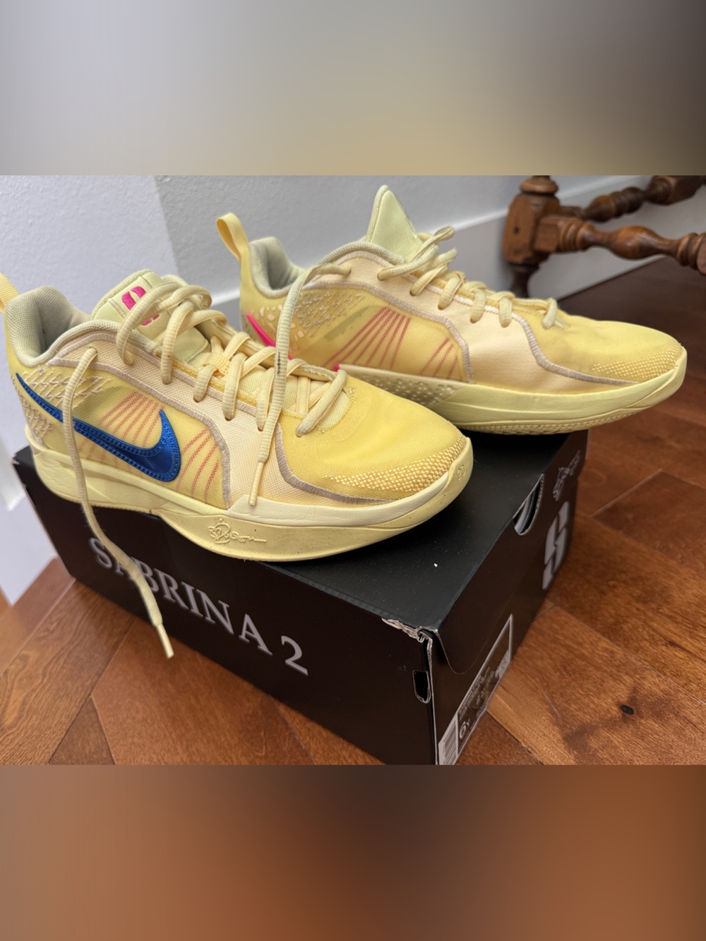 Nike Sabrina 2 Yellow basketball Sneakers citron tint/royal pulse color 6 youth
